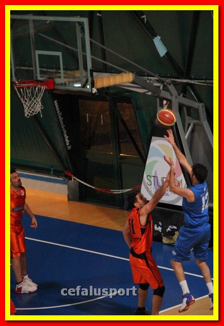 150114 LascariUisp 128_tn.jpg